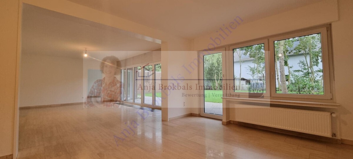 Gütersloh: Erdgeschoss mit Garten und Garage in einem 2 Familienhaus, stadtnahe Lage am Grüngürtel 4.5 zimmer