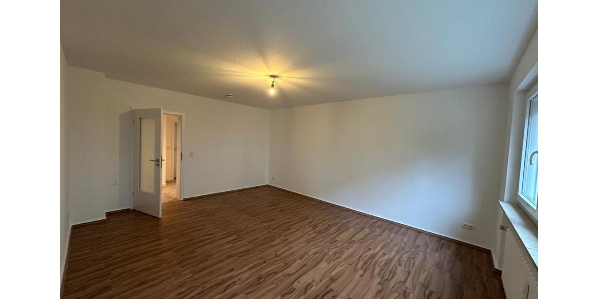 Hochparterre Schweinfurt Haardt - 3 Zimmer, 75 m&sup2;, 670&euro; | Angebot:24847035