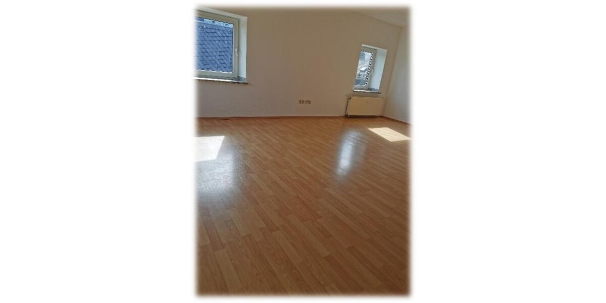 Dachgeschoßwohnung Schneeberg - 3 Zimmer, 84 m&sup2;, 420&euro; | Angebot:24779918