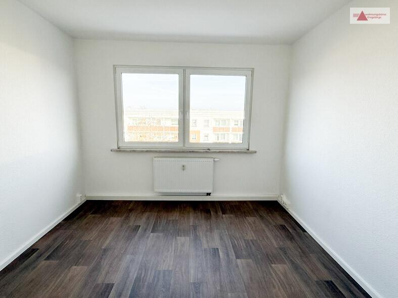 Etagenwohnung Annaberg-Buchholz Buchholz - 4 Zimmer, 79 m&sup2;, 477&euro; | Angebot:24673874