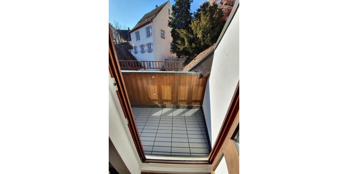 Maisonettenwohnung Waldshut-Tiengen Tiengen - 4.5 Zimmer, 122 m&sup2;, 1.200&euro; | Angebot:25102715