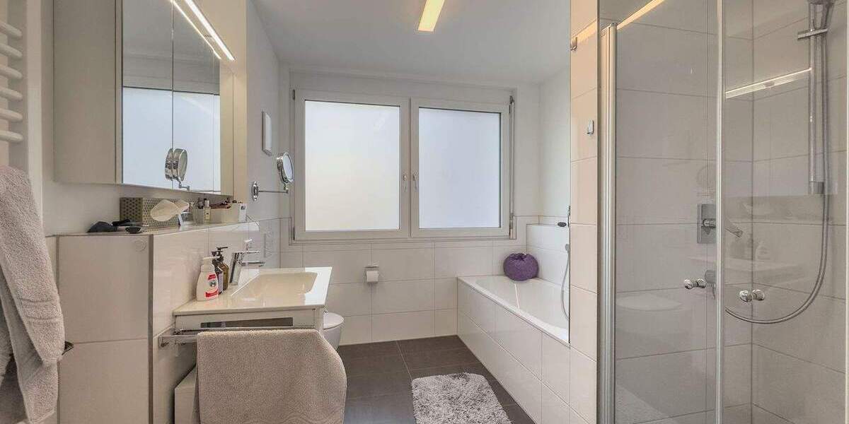 Etagenwohnung Oberboihingen - 3 Zimmer, 95 m&sup2;, 1.100&euro; | Angebot:26093300