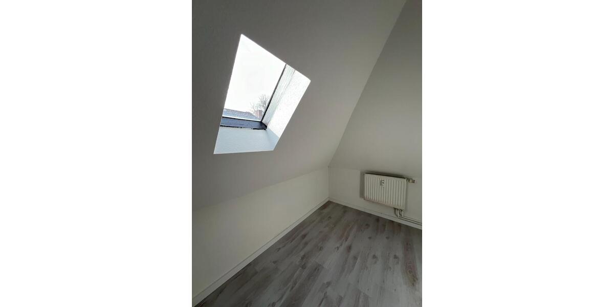 Dachgeschoßwohnung Nentershausen - 2 Zimmer, 48 m&sup2;, 280&euro; | Angebot:24806764