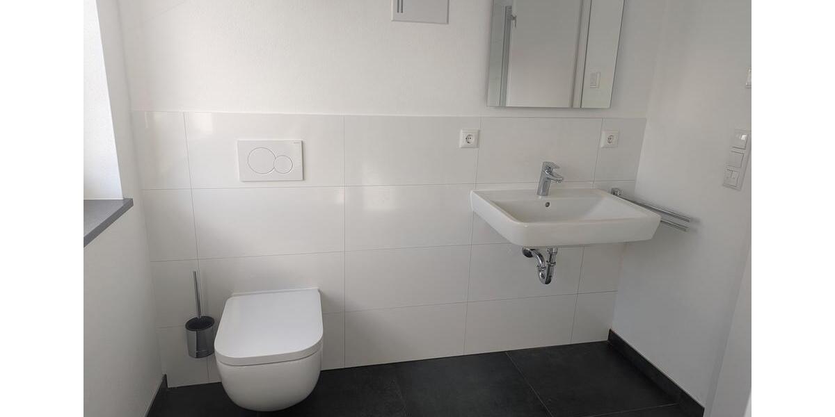 Etagenwohnung Mitterfels - 2 Zimmer, 64 m&sup2;, 765&euro; | Angebot:25148706