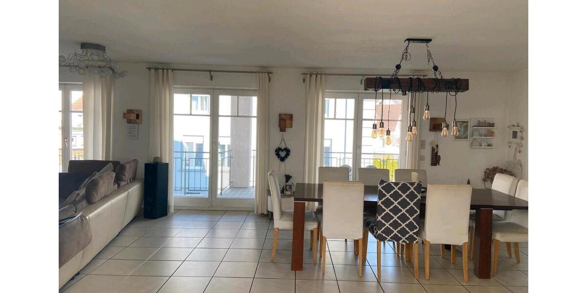 Maisonettenwohnung Schelklingen - 7 Zimmer, 250 m&sup2;, 1.600&euro; | Angebot:25309744