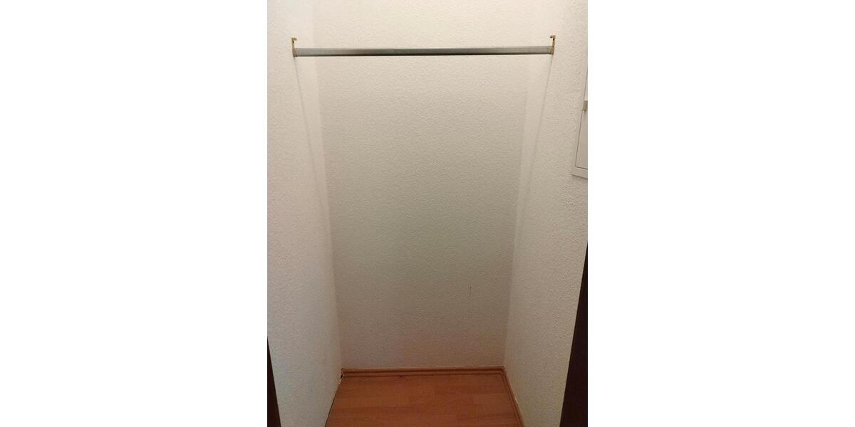 Etagenwohnung Ilmenau - 3 Zimmer, 72 m&sup2;, 450&euro; | Angebot:24702812