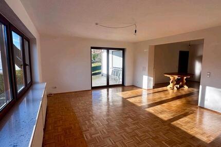 Wohnung Drolshagen - 2 Zimmer, 78 m&sup2;, 795&euro; | Angebot:24839102