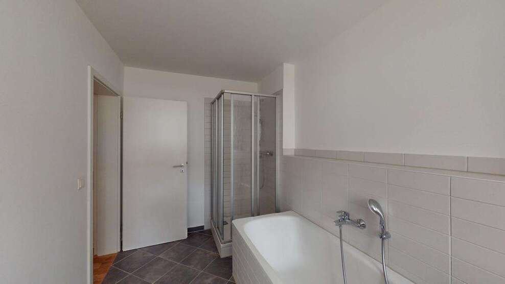 Wohnung zum Mieten in Halle 750 € 75 m² 3 zimmer