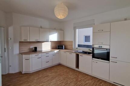 Wohnung Bestensee - 3 Zimmer, 101 m&sup2;, 2.400&euro; | Angebot:17855545