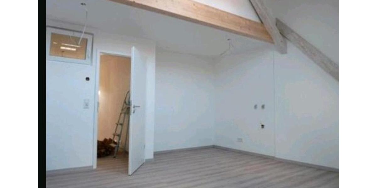 Etagenwohnung Reutlingen Reutlingen (Kernstadt) - 1 Zimmer, 270&euro; | Angebot:22927032