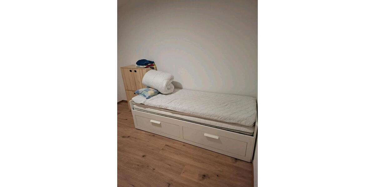 Wohnen auf Zeit Biebertal - 9 Zimmer, 15 m&sup2;, 399&euro; | Angebot:26120215