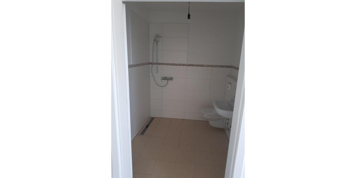 Dachgeschoßwohnung Berlin Treptow-Köpenick - 1.5 Zimmer, 32 m&sup2;, 460&euro; | Angebot:26321513