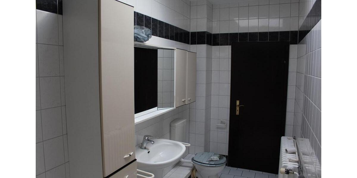 Etagenwohnung Schöningen - 2.5 Zimmer, 70 m&sup2;, 364&euro; | Angebot:26459704