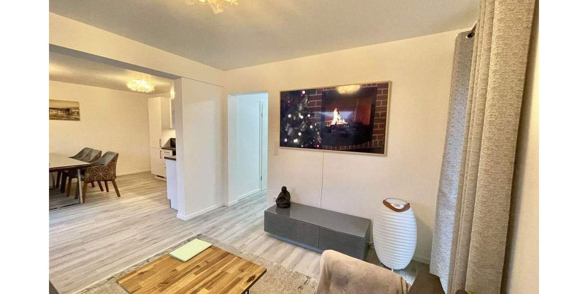 Reihenendhaus Norderstedt Harksheide - 5 Zimmer, 132 m&sup2;, 2.250&euro; | Angebot:24724362