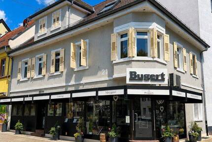 Haus Viernheim - 8 Zimmer, 361 m&sup2;, 3.970&euro; | Angebot:26791172