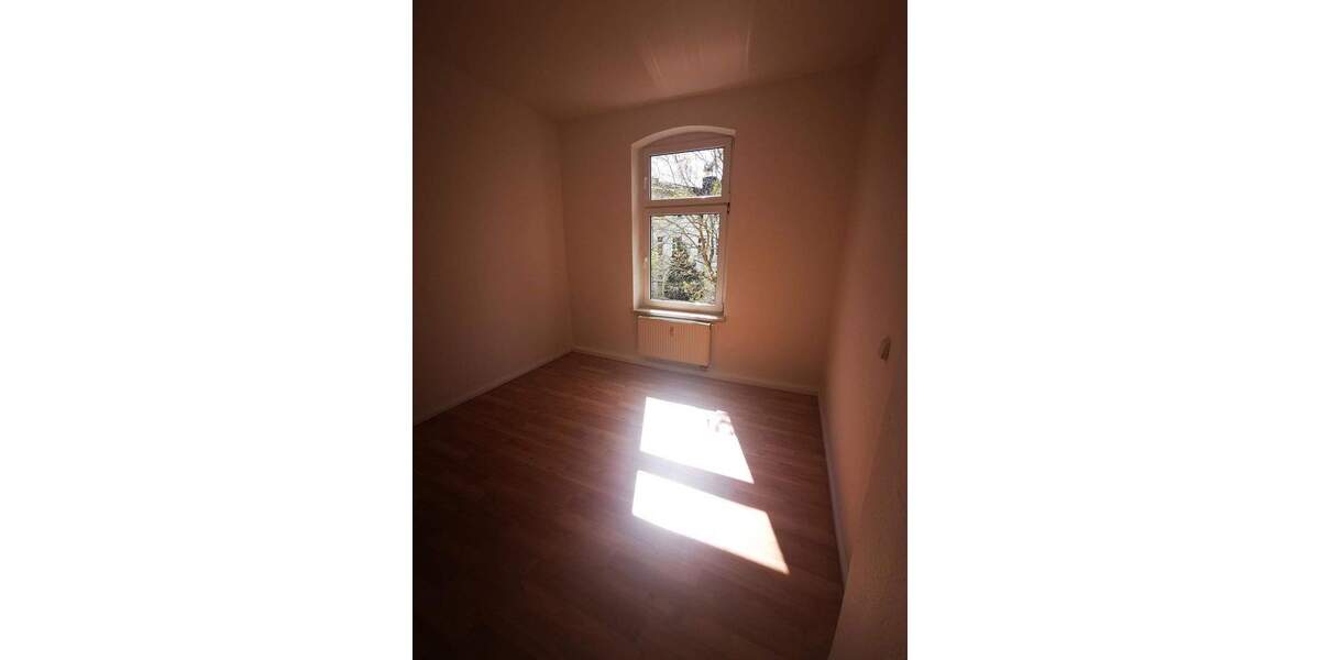 Etagenwohnung Magdeburg Stadtfeld Ost - 4 Zimmer, 105 m&sup2;, 840&euro; | Angebot:25792976