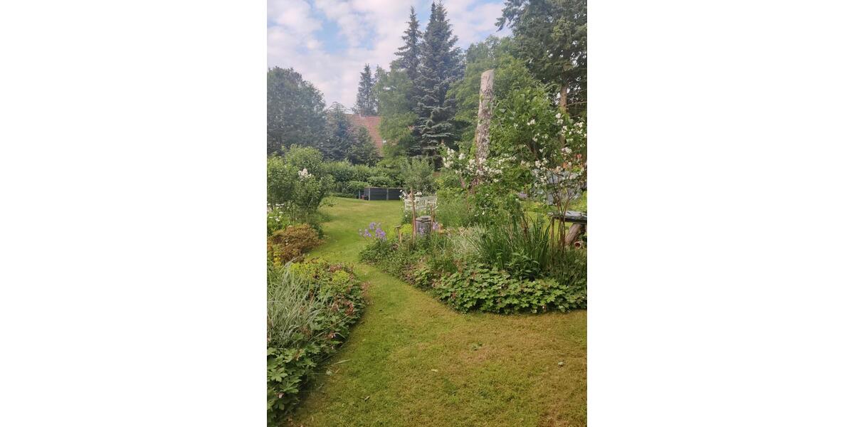 Etagenwohnung Ebstorf - 3 Zimmer, 75 m&sup2;, 830&euro; | Angebot:26075109