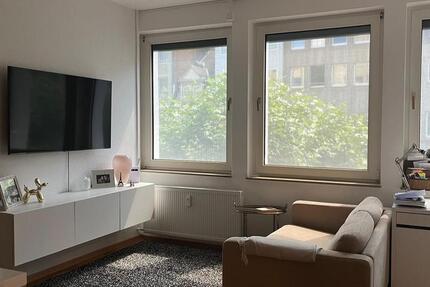 Möblierte 1-Zi Wohnung in 1A Lage Frankfurt Innenstadt mit View
