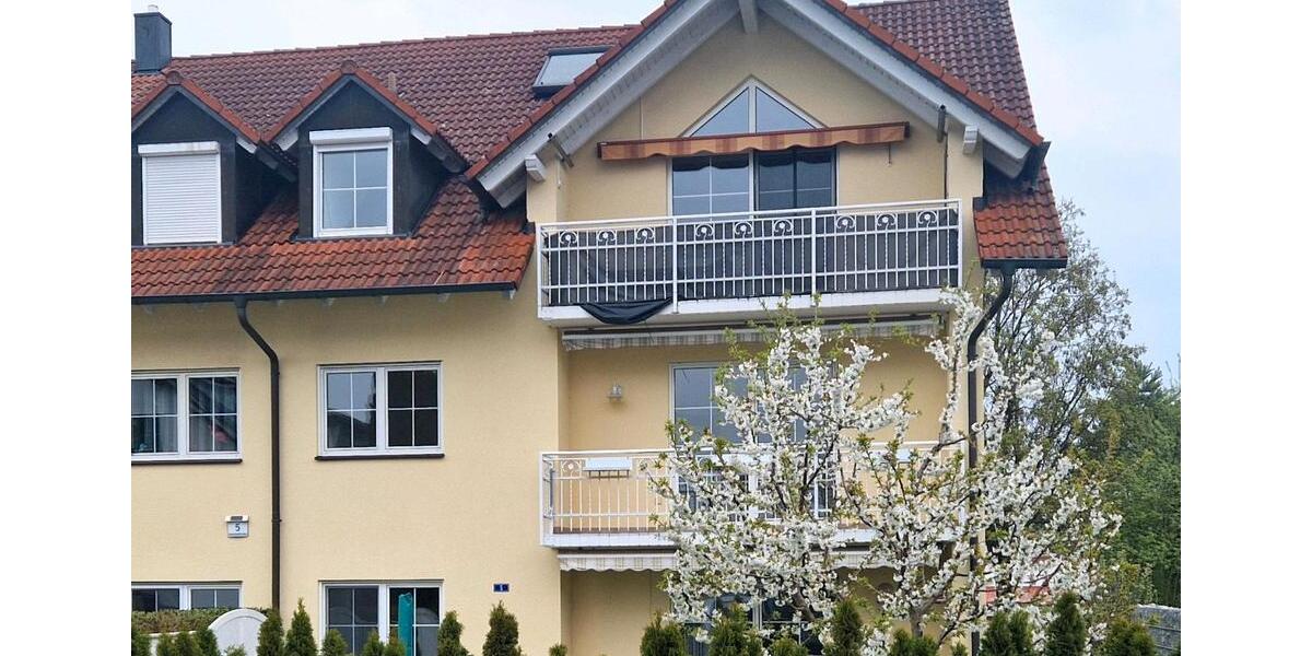 Etagenwohnung Essenbach - 3.5 Zimmer, 88 m&sup2;, 900&euro; | Angebot:26252369