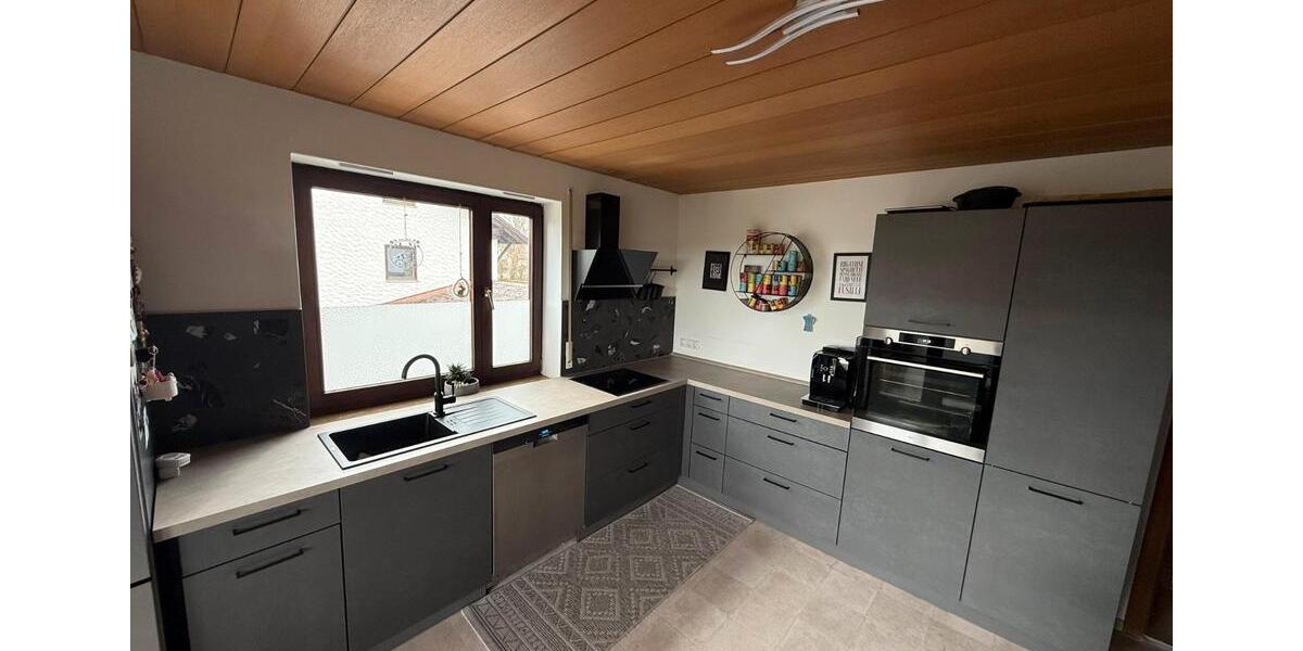 Etagenwohnung Fellheim - 4 Zimmer, 106 m&sup2;, 990&euro; | Angebot:26110026