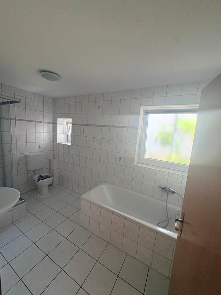 lichtdurchflutete Wohnung im Herzen Budenheims (teilmöbliert) zimmer