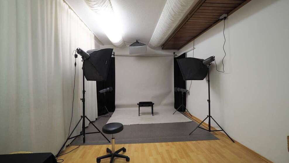 Barrierefreie Büro-Praxiseinheit im Ortskern 4 zimmer