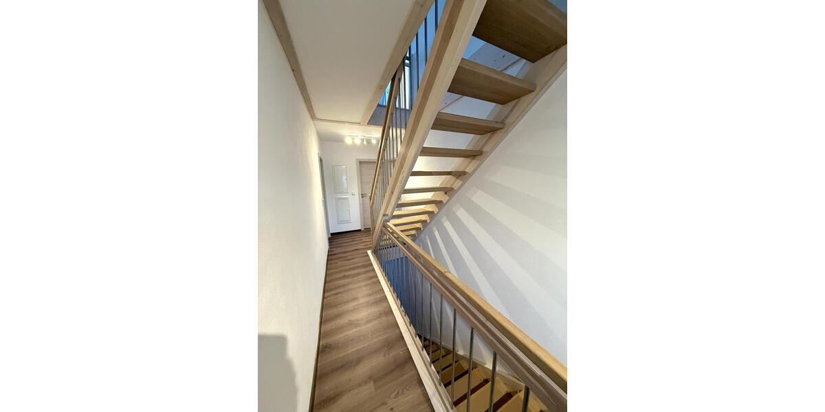 Etagenwohnung Ellingen - 4 Zimmer, 140 m&sup2;, 1.470&euro; | Angebot:22972651