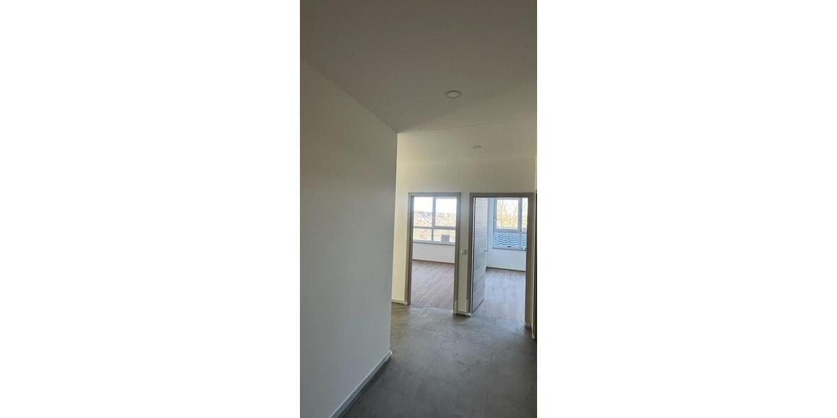 Erdgeschoßwohnung Cleebronn - 4 Zimmer, 116 m&sup2;, 1.050&euro; | Angebot:24453106