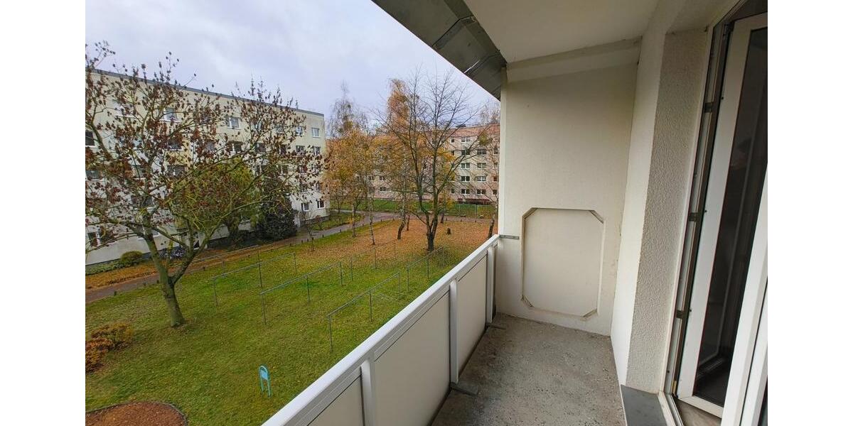 Etagenwohnung Schönebeck (Elbe) - 3 Zimmer, 57 m&sup2;, 320&euro; | Angebot:24487474