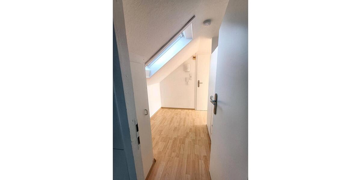 Dachgeschoßwohnung Bremerhaven Leherheide - 1 Zimmer, 30 m&sup2;, 260&euro; | Angebot:24717519