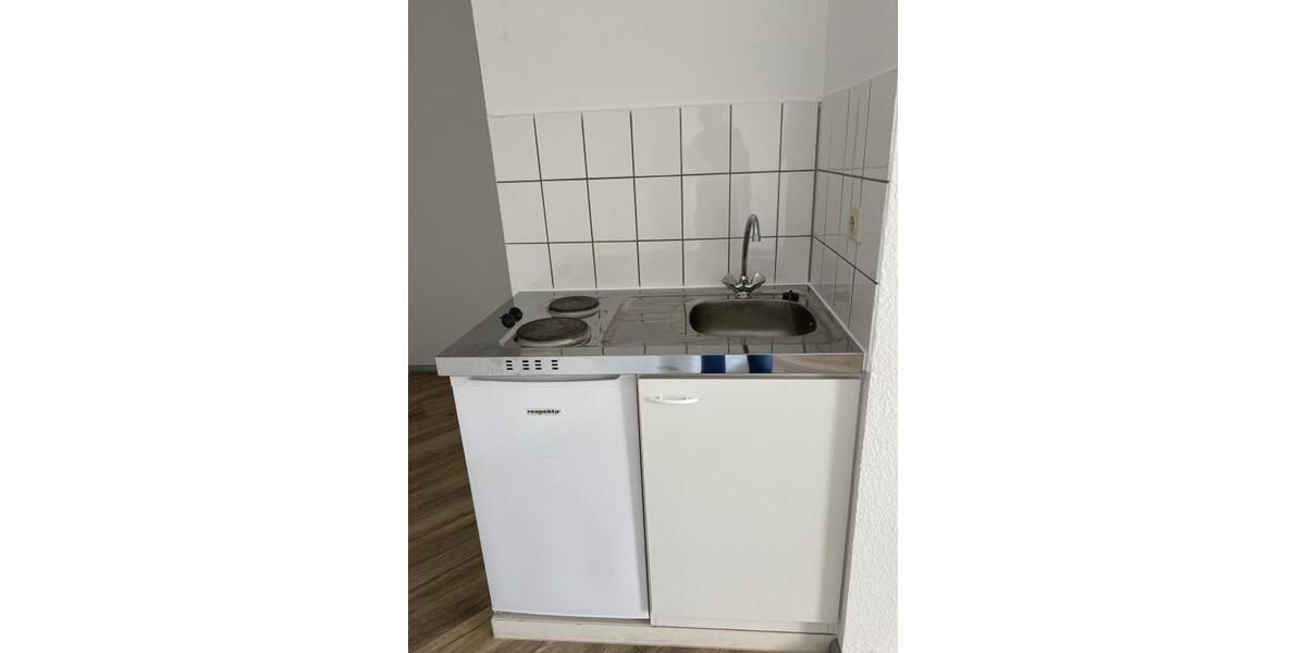 Etagenwohnung Mittweida - 1 Zimmer, 28 m&sup2;, 275&euro; | Angebot:26004585