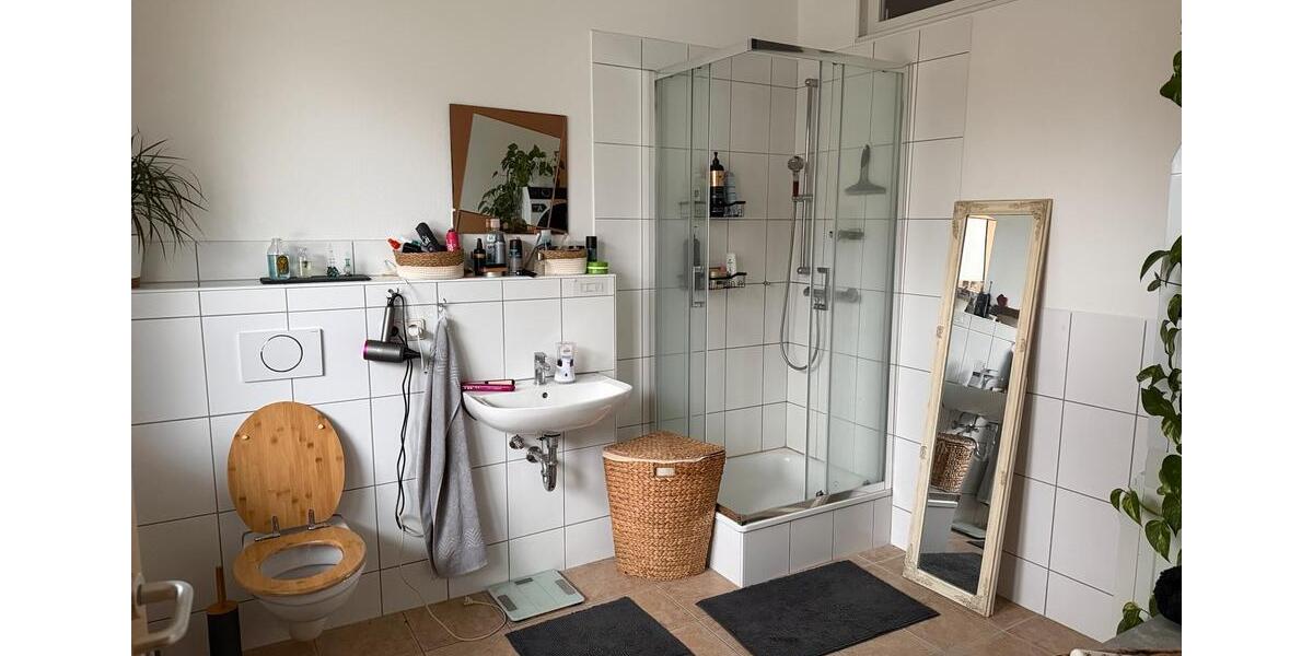 Etagenwohnung Oberthulba - 4 Zimmer, 118 m&sup2;, 1.000&euro; | Angebot:24813884