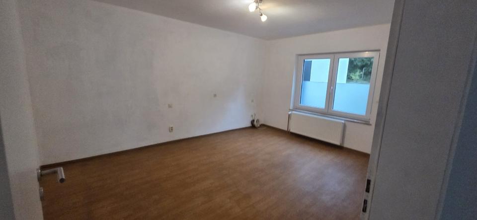 Erdgeschoßwohnung Hargesheim - 3 Zimmer, 90 m&sup2;, 850&euro; | Angebot:26425878