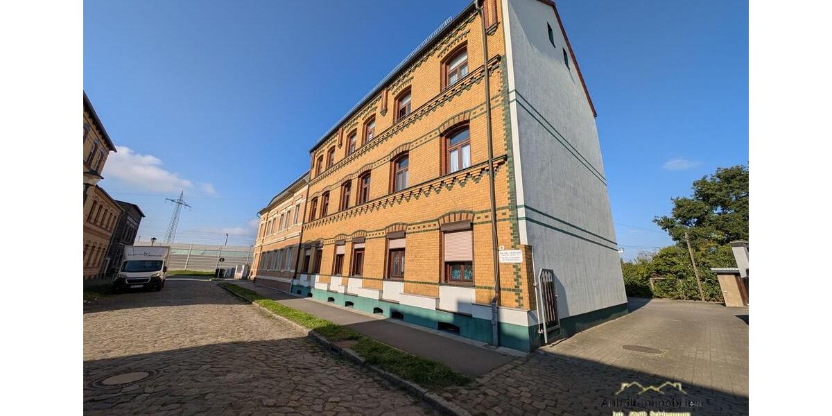 Erdgeschoßwohnung Bitterfeld-Wolfen Bitterfeld - 2 Zimmer, 56 m&sup2;, 392&euro; | Angebot:25589743