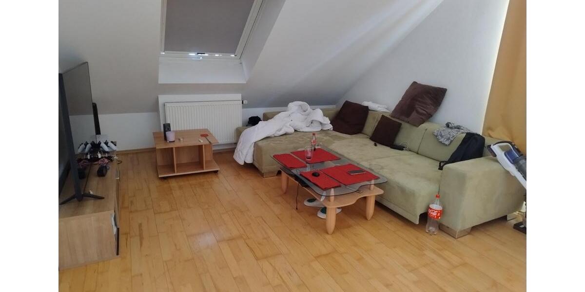 Dachgeschoßwohnung Ergolding - 2 Zimmer, 50 m&sup2;, 710&euro; | Angebot:25715345