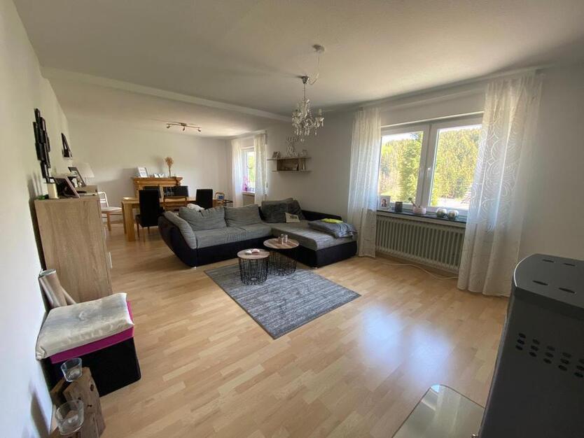 Mietwohung (117m²) in Kirchveischede Kaltmiete