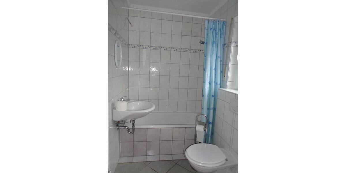 Wohnen auf Zeit Welling - 5 Zimmer, 18 m&sup2;, 320&euro; | Angebot:24436017