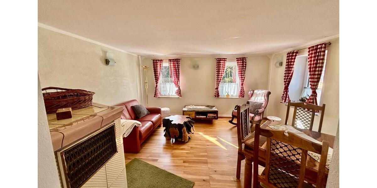 Erdgeschoßwohnung Burgstädt - 3 Zimmer, 70 m&sup2;, 720&euro; | Angebot:25635715