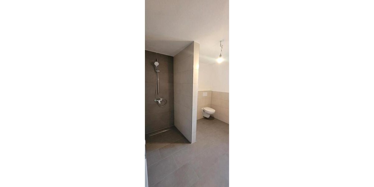 Erdgeschoßwohnung Maxhütte-Haidhof Haidhof - 4 Zimmer, 82 m&sup2;, 900&euro; | Angebot:26639949
