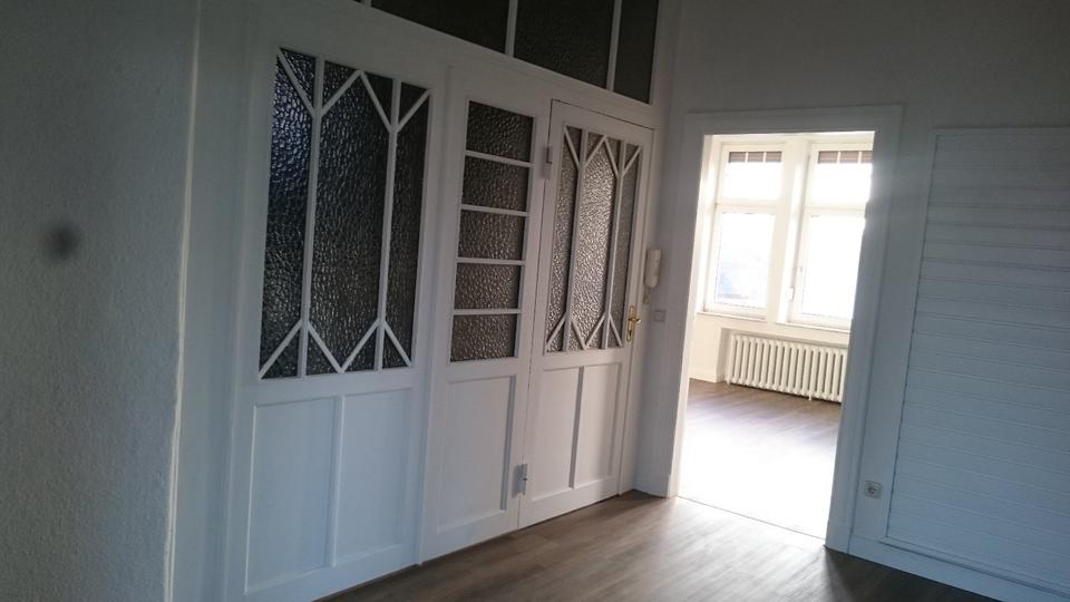 Etagenwohnung Varel - 5 Zimmer, 130 m&sup2;, 950&euro; | Angebot:24570529