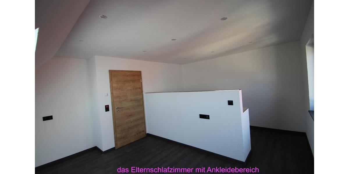 Etagenwohnung Külsheim - 4 Zimmer, 136 m&sup2;, 1.140&euro; | Angebot:26083479