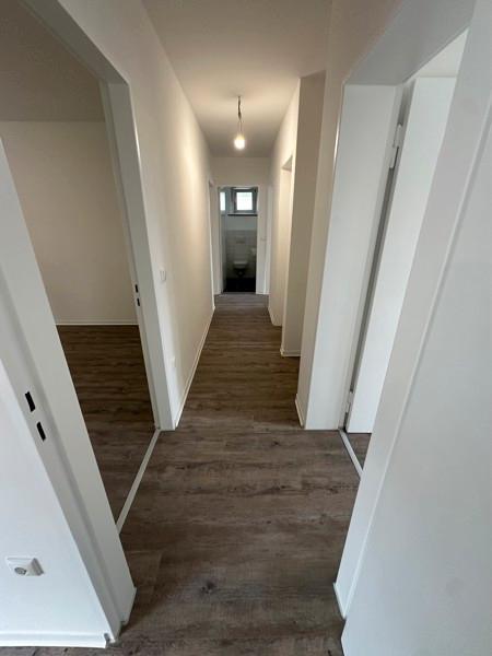 1. OG 5 Zimmer ab Ende Oktober (frisch saniert) zimmer