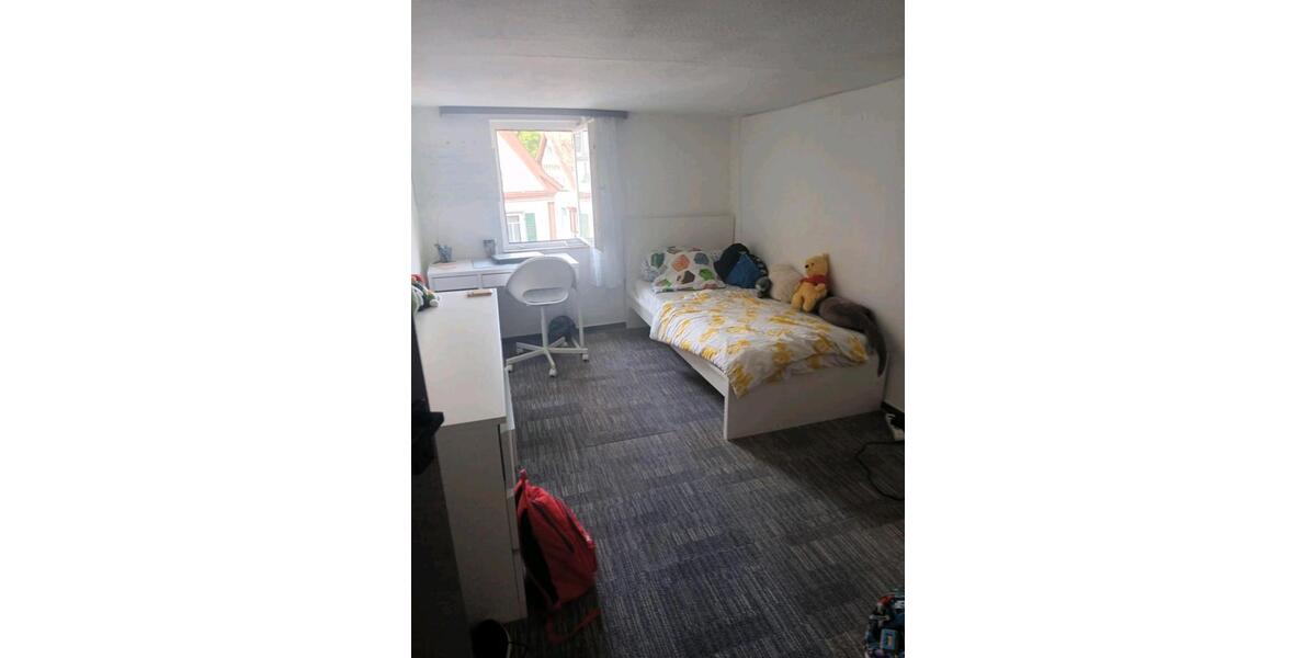 Etagenwohnung Hardheim - 6 Zimmer, 113 m&sup2;, 750&euro; | Angebot:26017327