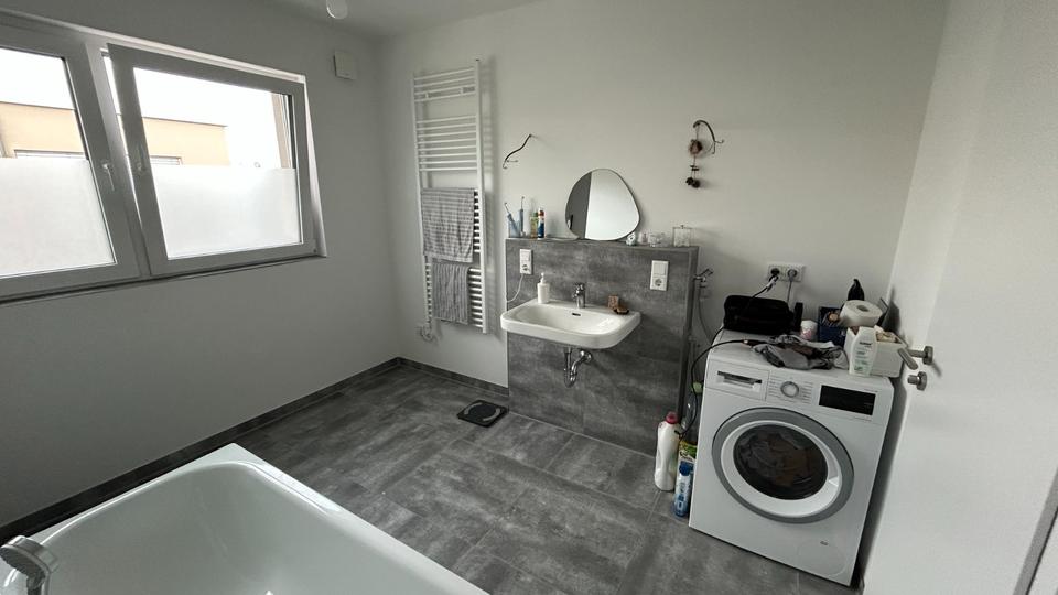 Einfamilienhaus Hainburg - 3 Zimmer, 88 m&sup2;, 1.480&euro; | Angebot:25892405