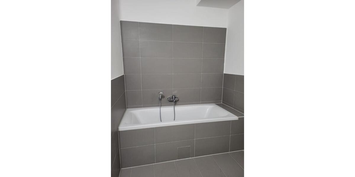 Erdgeschoßwohnung Nauen - 2 Zimmer, 80 m&sup2;, 987&euro; | Angebot:24863035