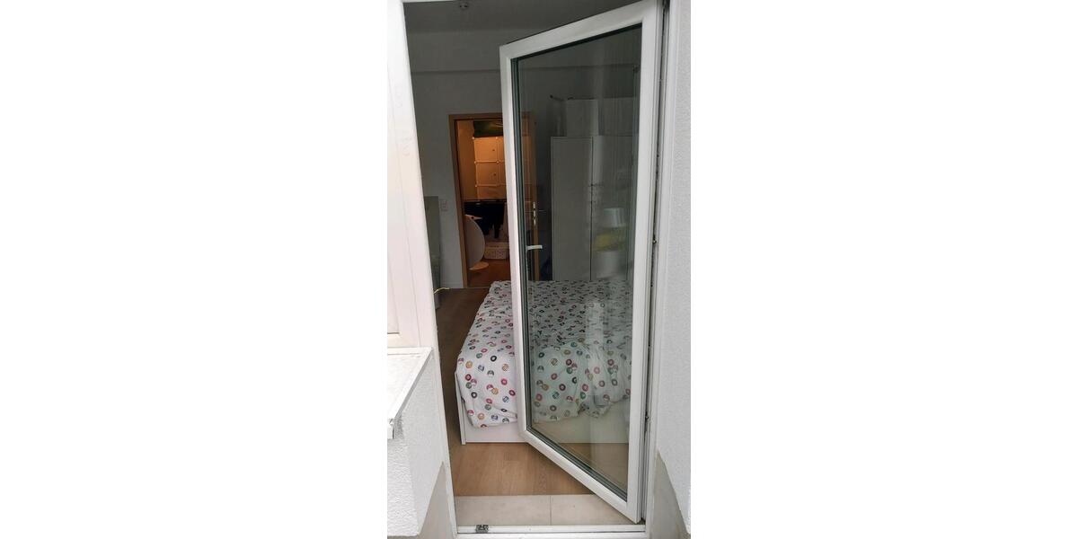 Wohnen auf Zeit Köln Kalk - 15 Zimmer, 100 m&sup2;, 630&euro; | Angebot:26488429
