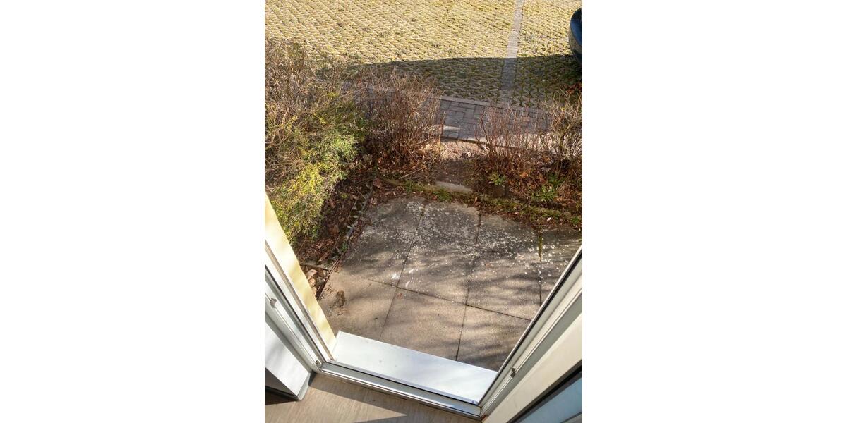 Erdgeschoßwohnung Kaiserslautern - 1 Zimmer, 23 m&sup2;, 330&euro; | Angebot:26534977