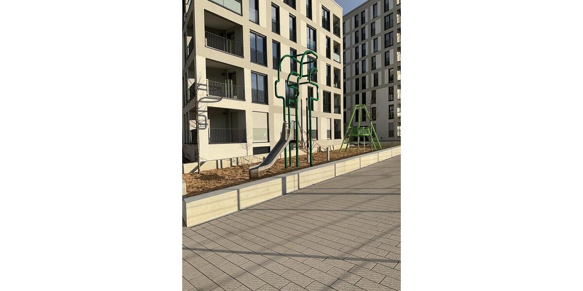 Dachgeschoßwohnung Essen Südviertel - 4 Zimmer, 117 m&sup2;, 1.469&euro; | Angebot:25099680