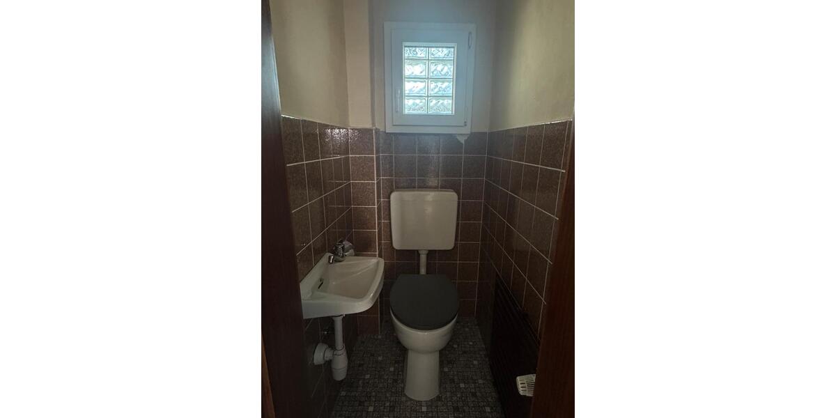 Etagenwohnung Engelskirchen - 5 Zimmer, 90 m&sup2;, 90&euro; | Angebot:26517422