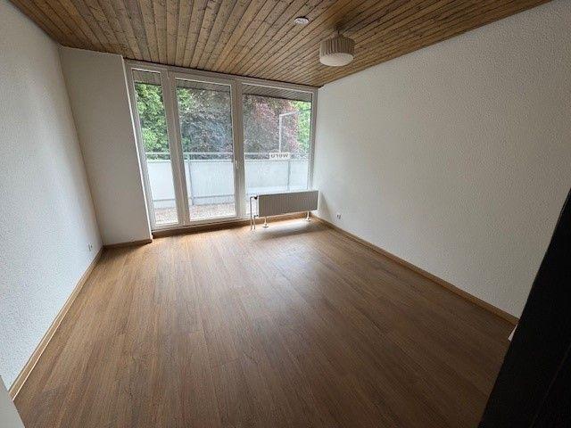 Dachgeschoßwohnung Melle - 4 Zimmer, 85 m&sup2;, 833&euro; | Angebot:26480937